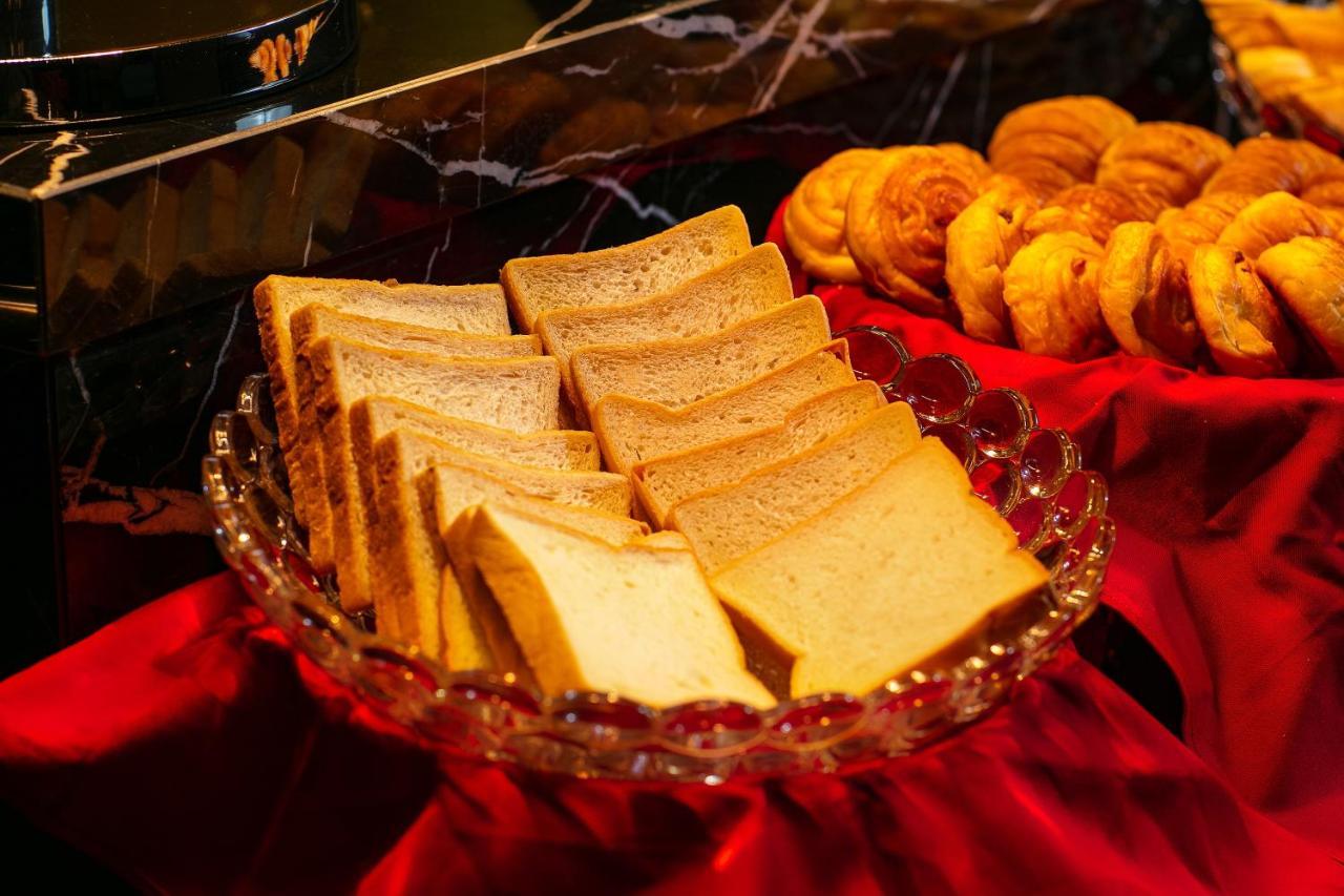 Hanoi Lion Boutique Hotel & Spa Bagian luar foto