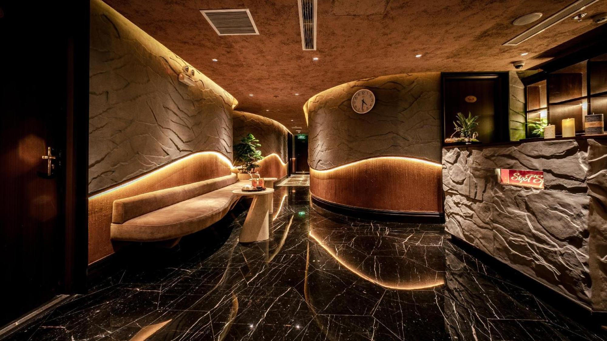 Hanoi Lion Boutique Hotel & Spa Bagian luar foto